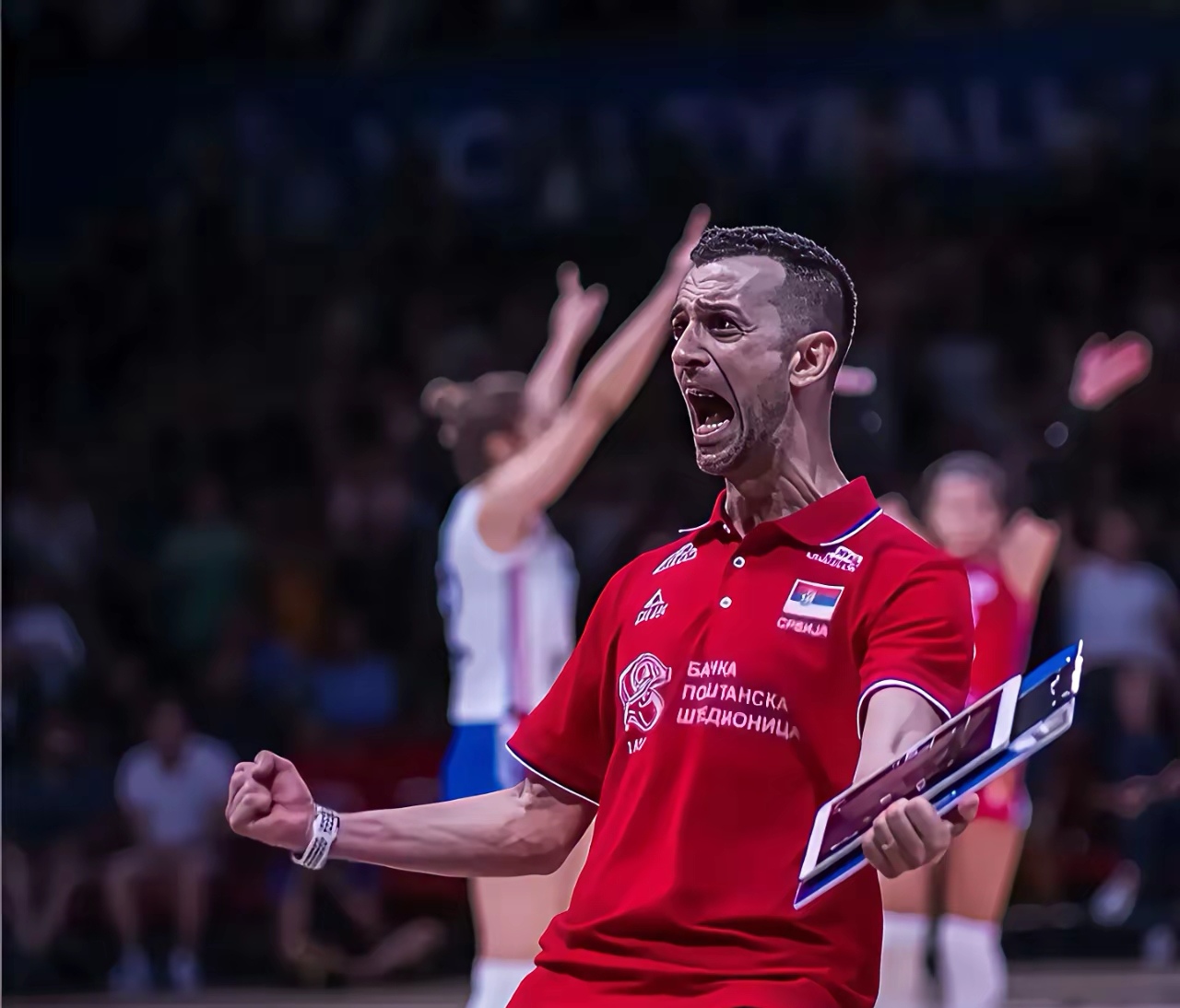 开云体育-赛地聚焦：足总杯清晨热度飙升；菲尼克斯太阳绝杀压哨；更衣室稳定；身体对抗强度拉满的简单介绍-开云体育